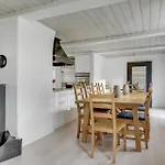 With Shower And Fireplace * Vejby